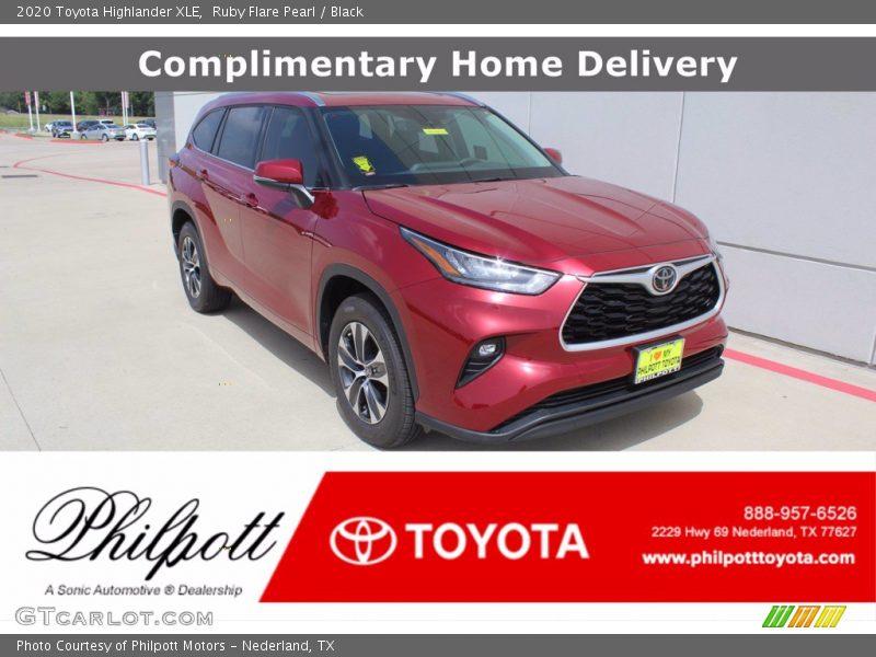 Ruby Flare Pearl / Black 2020 Toyota Highlander XLE
