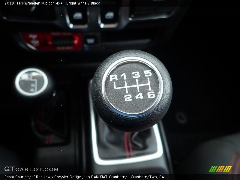  2019 Wrangler Rubicon 4x4 6 Speed Manual Shifter