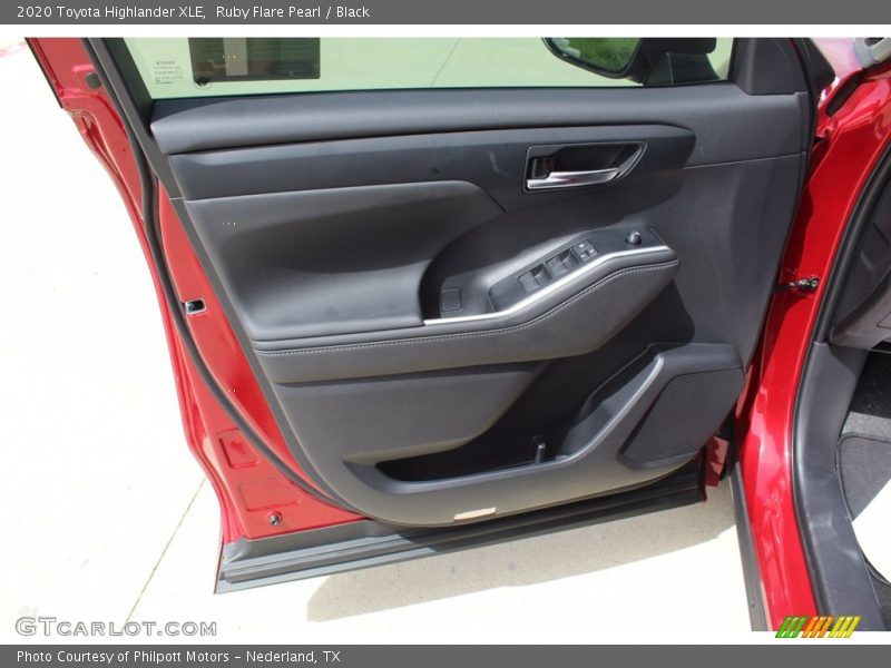 Ruby Flare Pearl / Black 2020 Toyota Highlander XLE