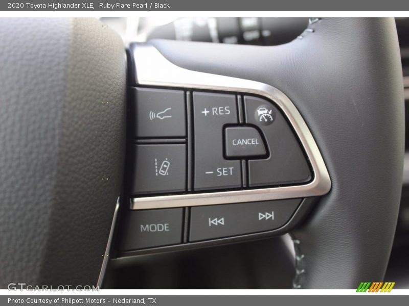 Ruby Flare Pearl / Black 2020 Toyota Highlander XLE