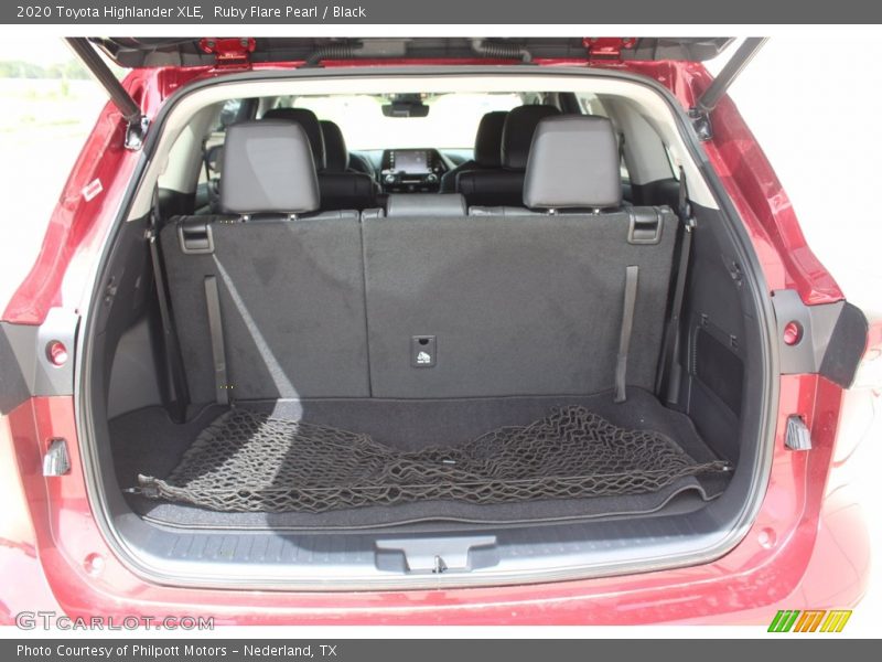Ruby Flare Pearl / Black 2020 Toyota Highlander XLE