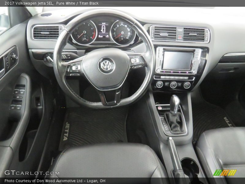 Pure White / Titan Black 2017 Volkswagen Jetta SEL