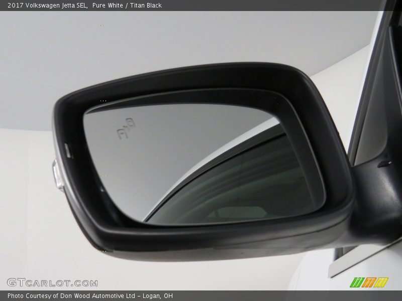 Pure White / Titan Black 2017 Volkswagen Jetta SEL