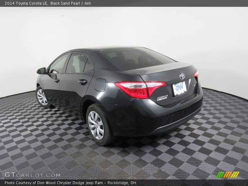 Black Sand Pearl / Ash 2014 Toyota Corolla LE