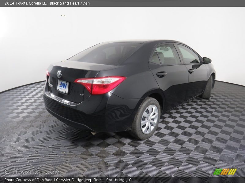 Black Sand Pearl / Ash 2014 Toyota Corolla LE