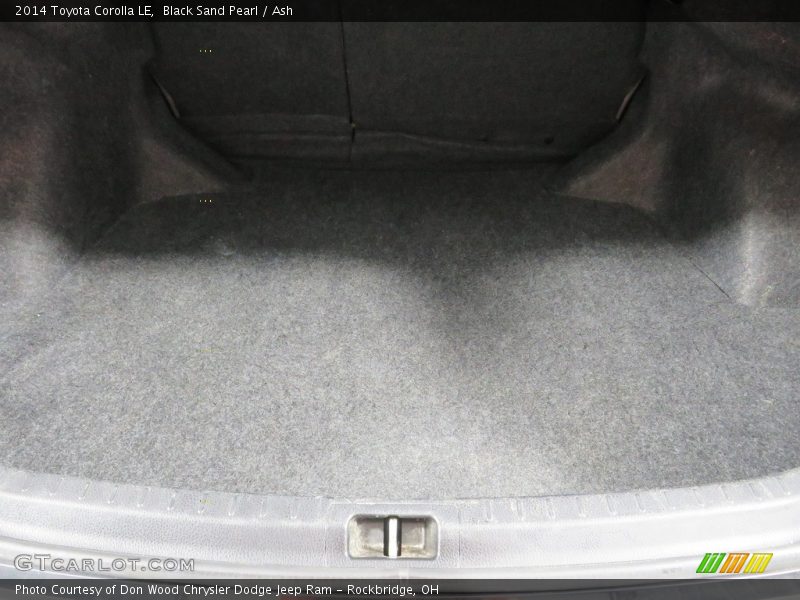 Black Sand Pearl / Ash 2014 Toyota Corolla LE