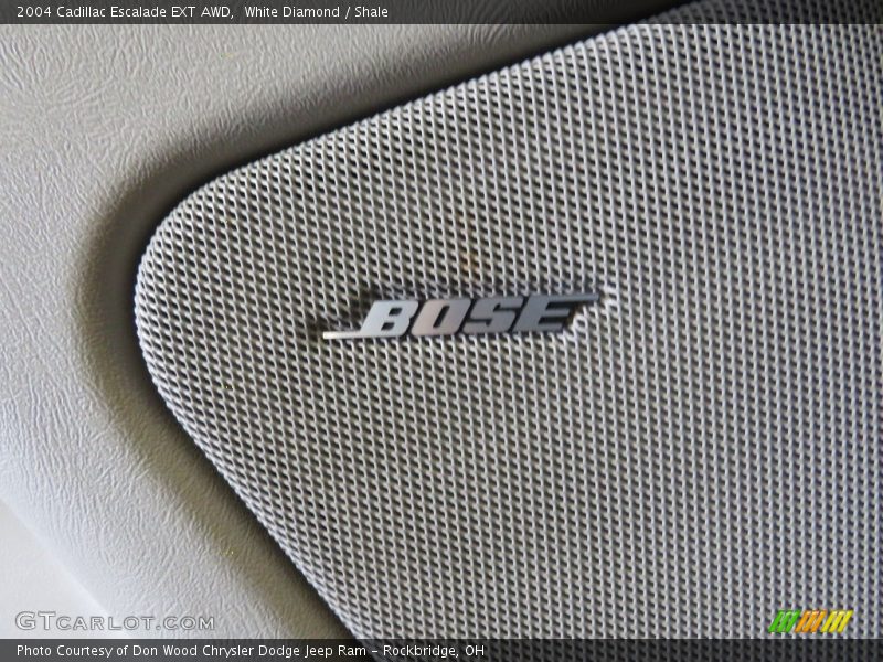 White Diamond / Shale 2004 Cadillac Escalade EXT AWD