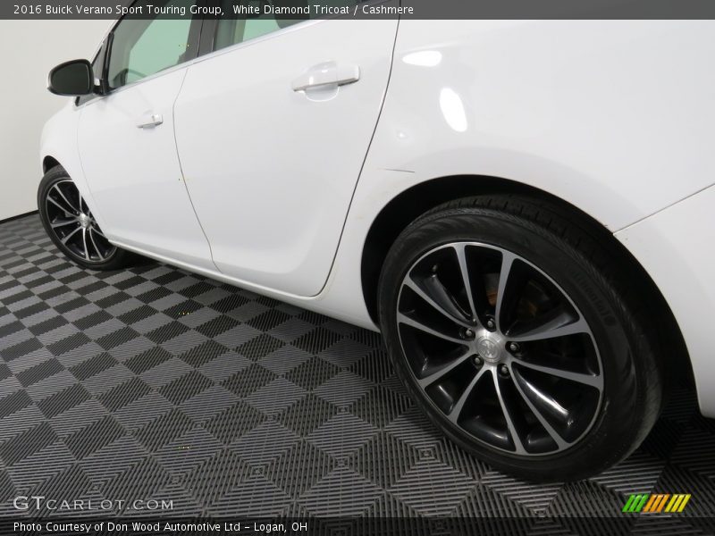 White Diamond Tricoat / Cashmere 2016 Buick Verano Sport Touring Group