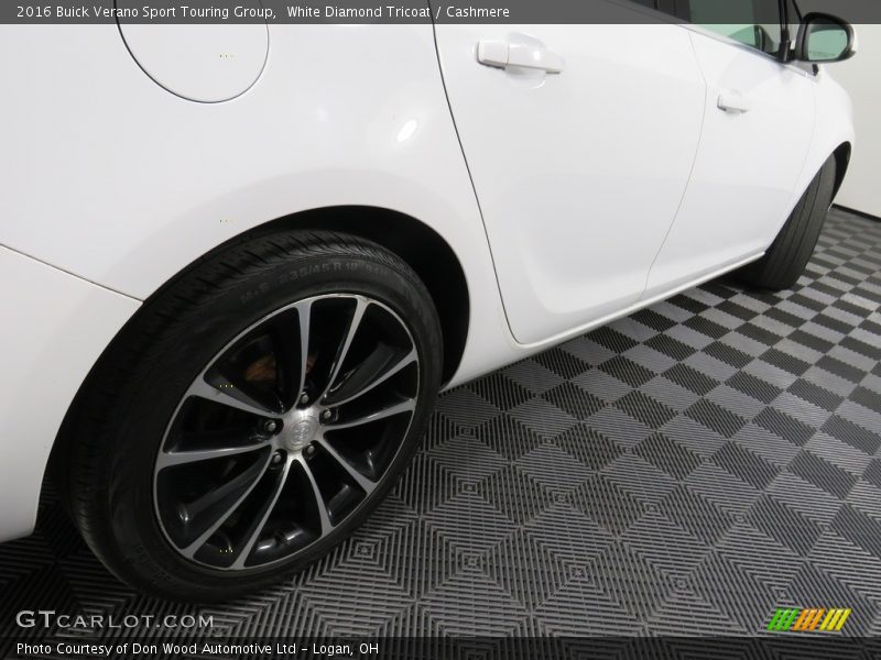 White Diamond Tricoat / Cashmere 2016 Buick Verano Sport Touring Group