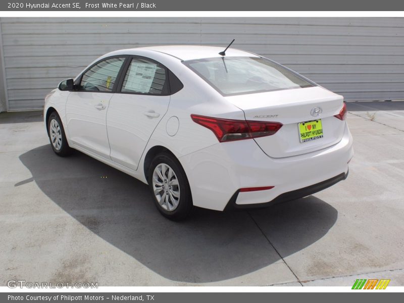 Frost White Pearl / Black 2020 Hyundai Accent SE