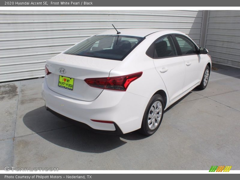 Frost White Pearl / Black 2020 Hyundai Accent SE