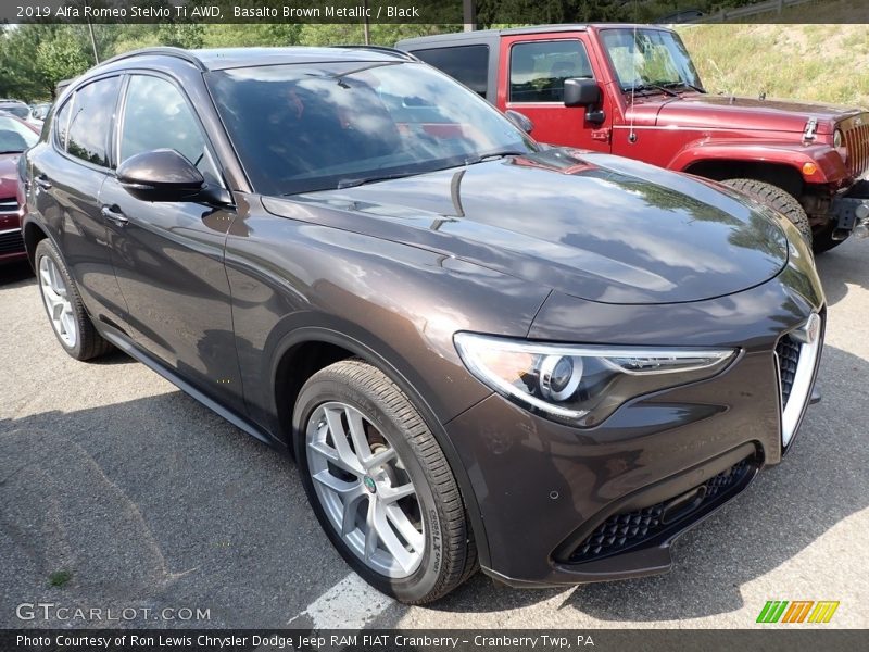 Basalto Brown Metallic / Black 2019 Alfa Romeo Stelvio Ti AWD