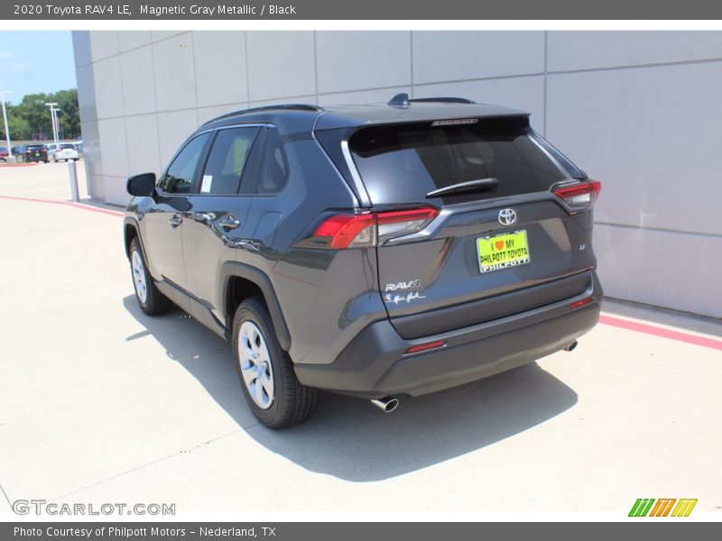 Magnetic Gray Metallic / Black 2020 Toyota RAV4 LE