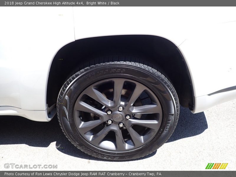 Bright White / Black 2018 Jeep Grand Cherokee High Altitude 4x4