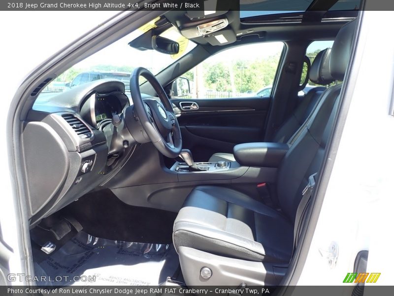 Bright White / Black 2018 Jeep Grand Cherokee High Altitude 4x4