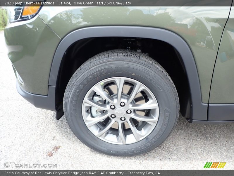 Olive Green Pearl / Ski Gray/Black 2020 Jeep Cherokee Latitude Plus 4x4
