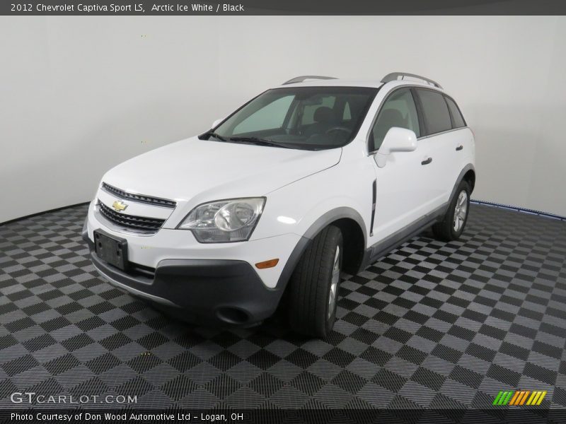 Arctic Ice White / Black 2012 Chevrolet Captiva Sport LS