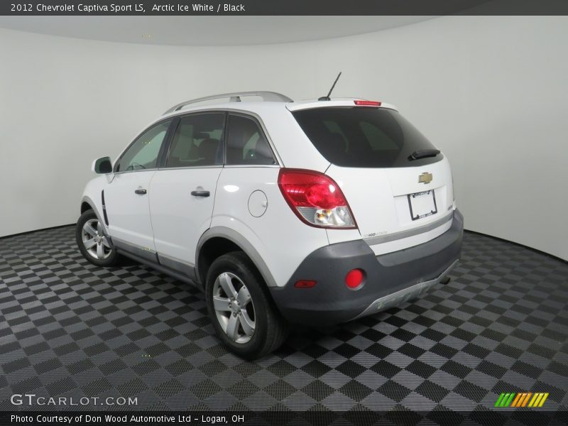 Arctic Ice White / Black 2012 Chevrolet Captiva Sport LS