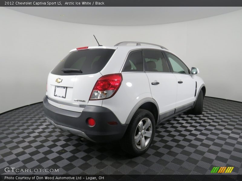 Arctic Ice White / Black 2012 Chevrolet Captiva Sport LS