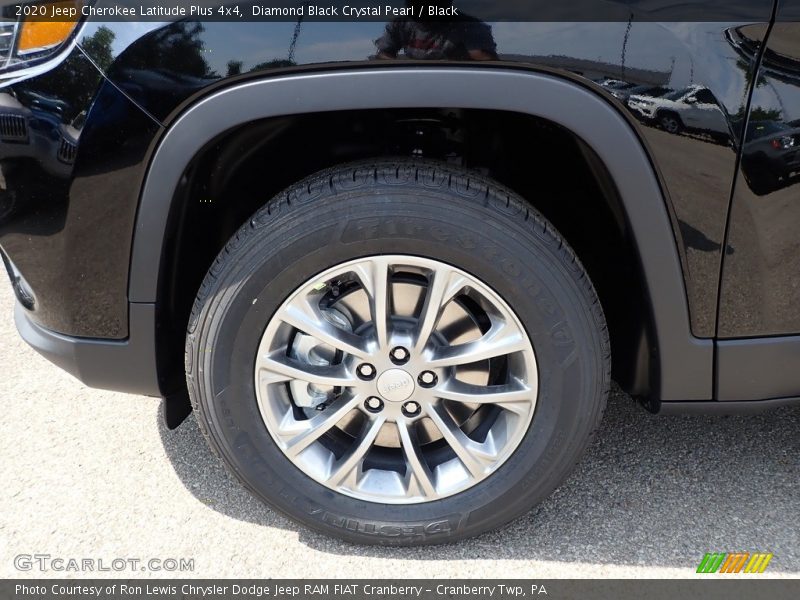 Diamond Black Crystal Pearl / Black 2020 Jeep Cherokee Latitude Plus 4x4