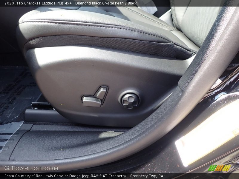 Diamond Black Crystal Pearl / Black 2020 Jeep Cherokee Latitude Plus 4x4