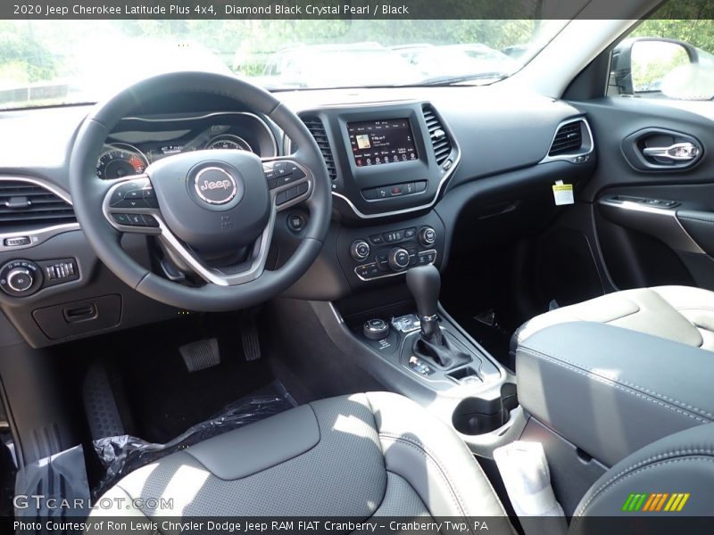 Diamond Black Crystal Pearl / Black 2020 Jeep Cherokee Latitude Plus 4x4