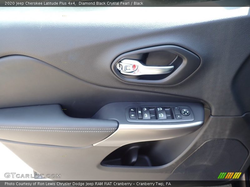 Diamond Black Crystal Pearl / Black 2020 Jeep Cherokee Latitude Plus 4x4