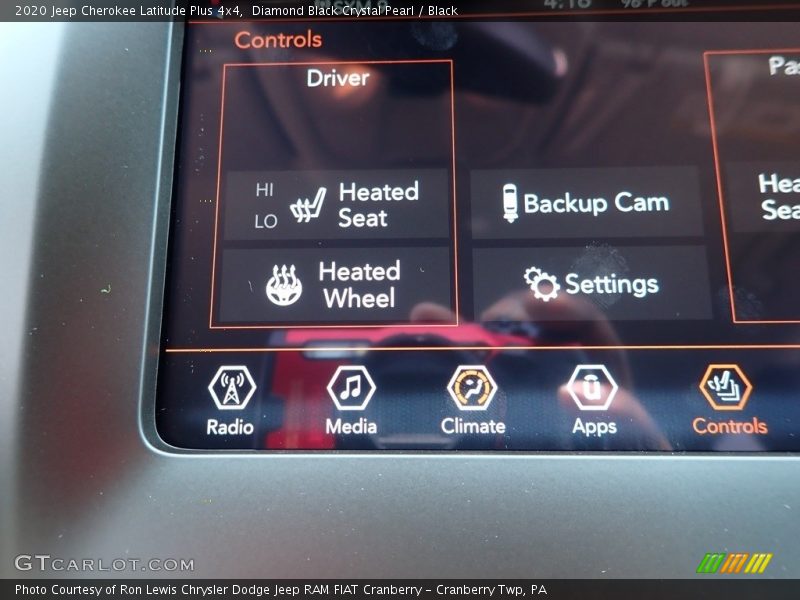 Diamond Black Crystal Pearl / Black 2020 Jeep Cherokee Latitude Plus 4x4