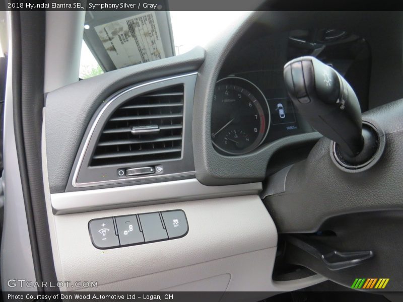 Symphony Silver / Gray 2018 Hyundai Elantra SEL