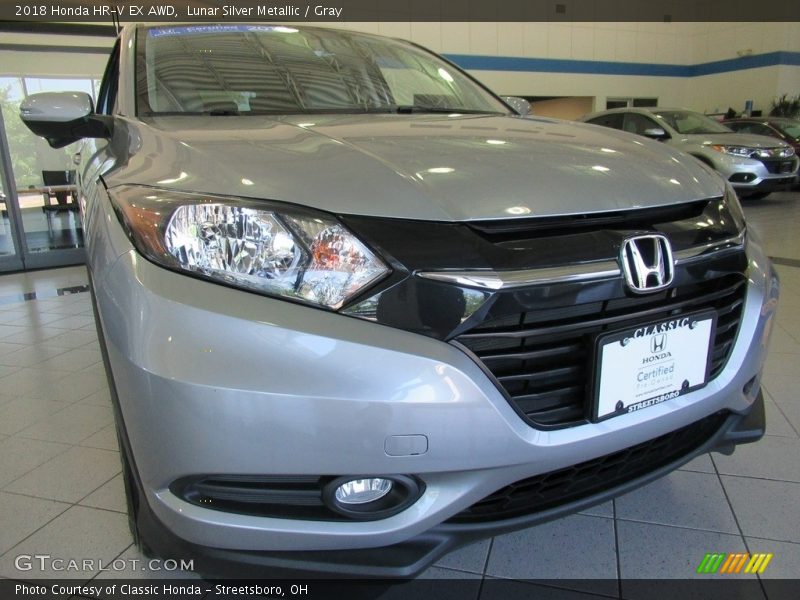 Lunar Silver Metallic / Gray 2018 Honda HR-V EX AWD