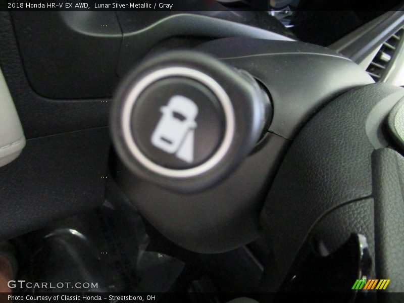 Lunar Silver Metallic / Gray 2018 Honda HR-V EX AWD