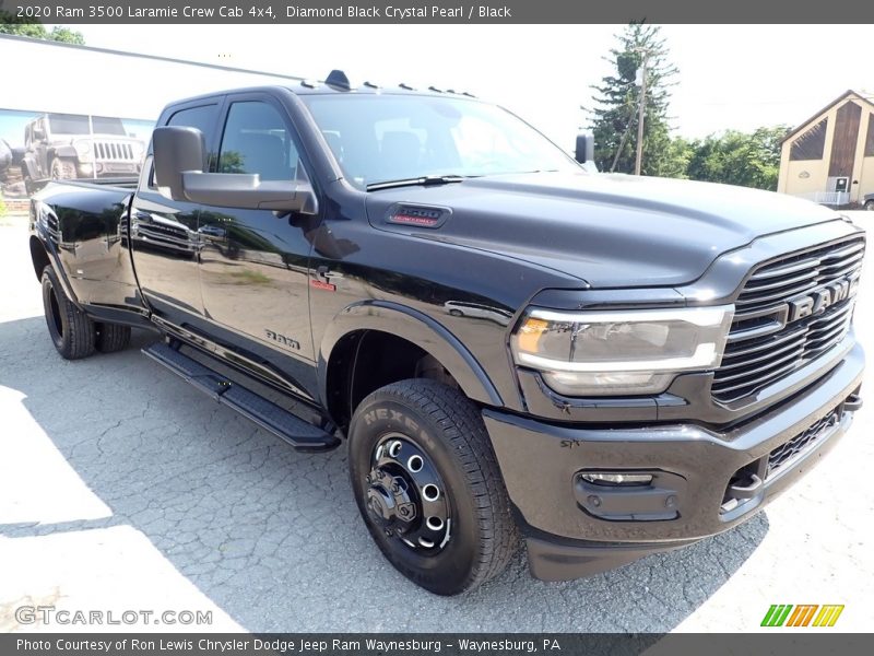 Front 3/4 View of 2020 3500 Laramie Crew Cab 4x4