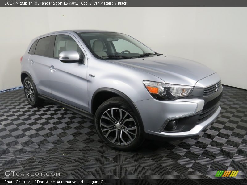 Front 3/4 View of 2017 Outlander Sport ES AWC