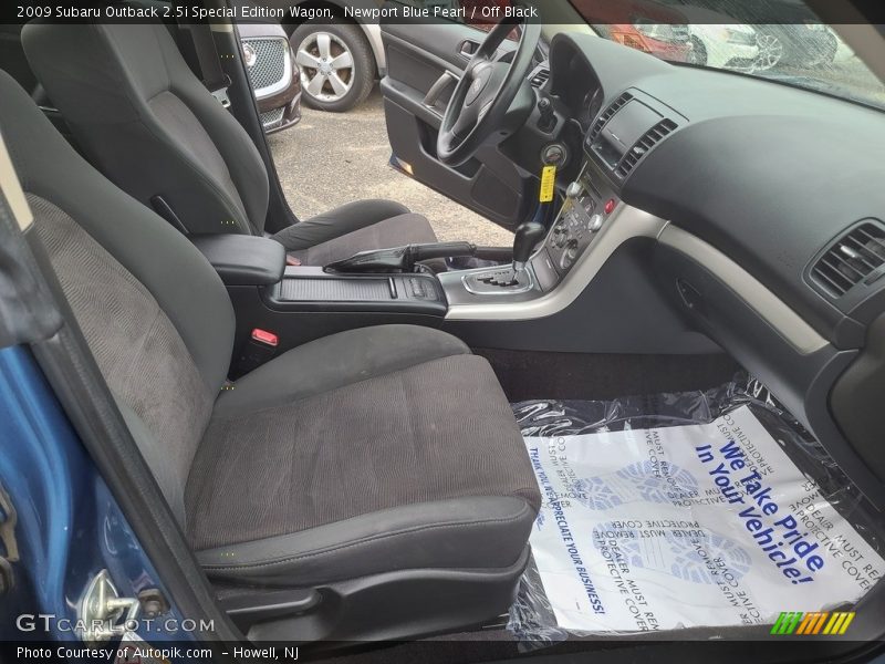 Newport Blue Pearl / Off Black 2009 Subaru Outback 2.5i Special Edition Wagon