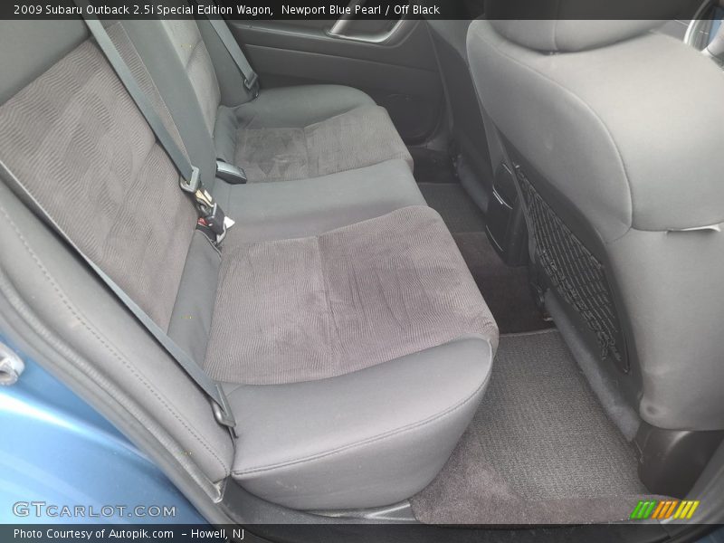 Newport Blue Pearl / Off Black 2009 Subaru Outback 2.5i Special Edition Wagon
