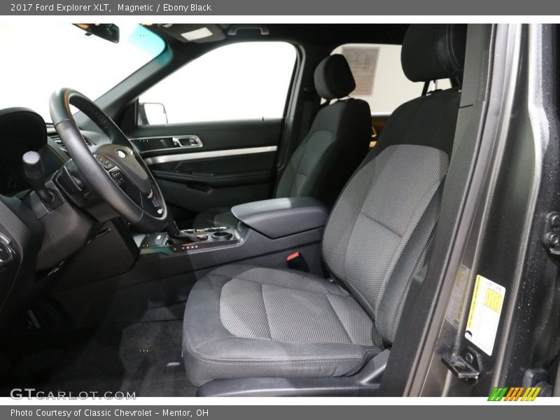 Magnetic / Ebony Black 2017 Ford Explorer XLT