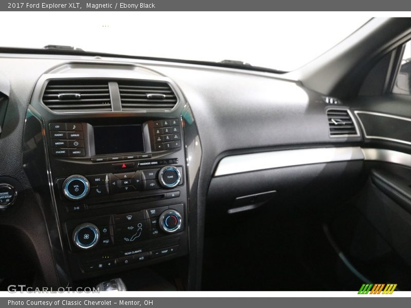 Magnetic / Ebony Black 2017 Ford Explorer XLT