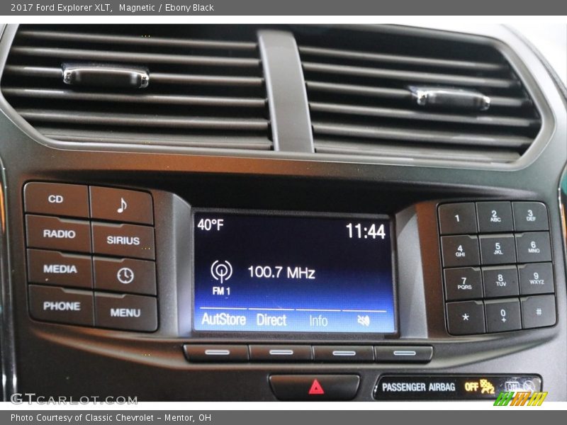 Magnetic / Ebony Black 2017 Ford Explorer XLT