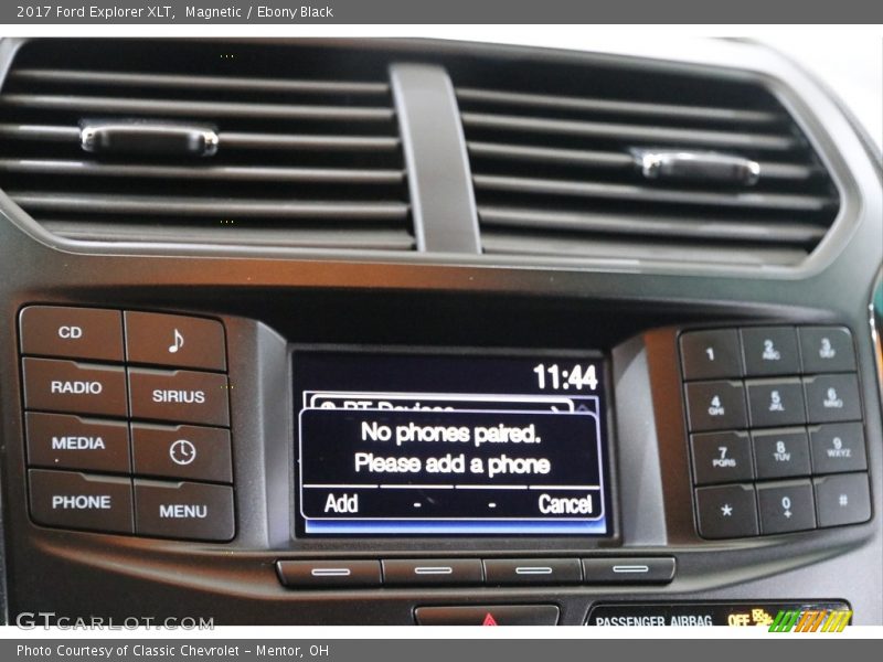 Magnetic / Ebony Black 2017 Ford Explorer XLT