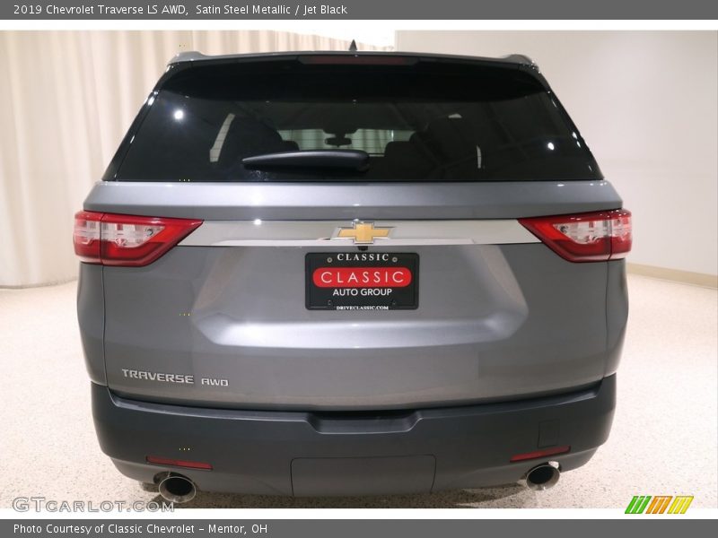 Satin Steel Metallic / Jet Black 2019 Chevrolet Traverse LS AWD