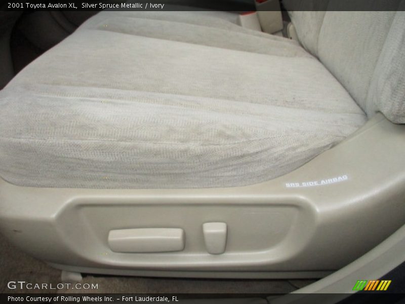 Silver Spruce Metallic / Ivory 2001 Toyota Avalon XL