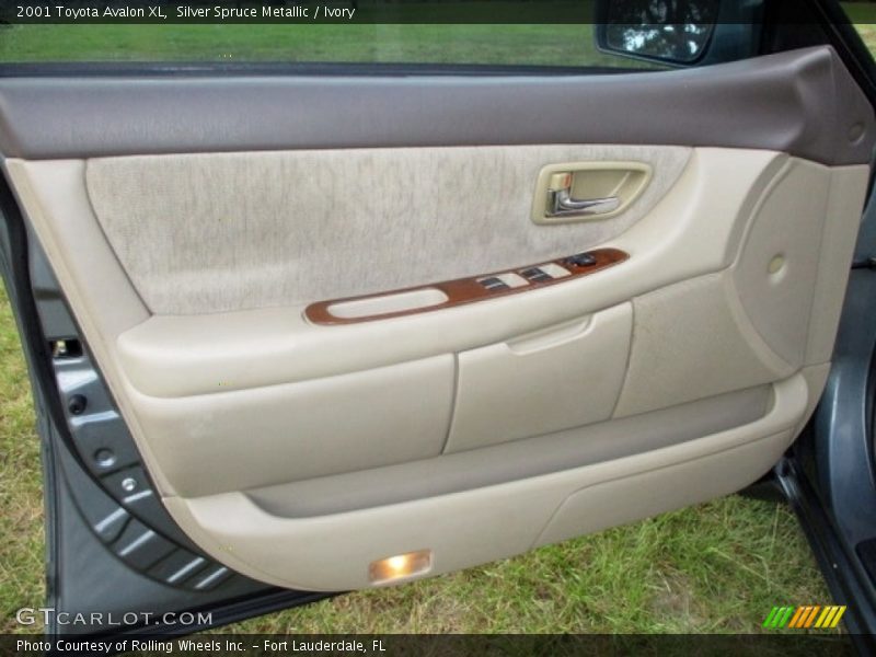 Silver Spruce Metallic / Ivory 2001 Toyota Avalon XL