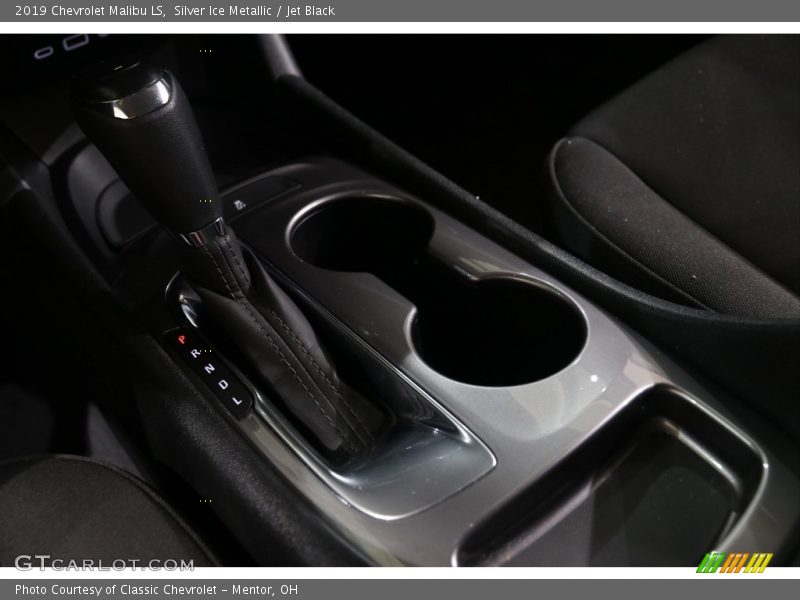 Silver Ice Metallic / Jet Black 2019 Chevrolet Malibu LS