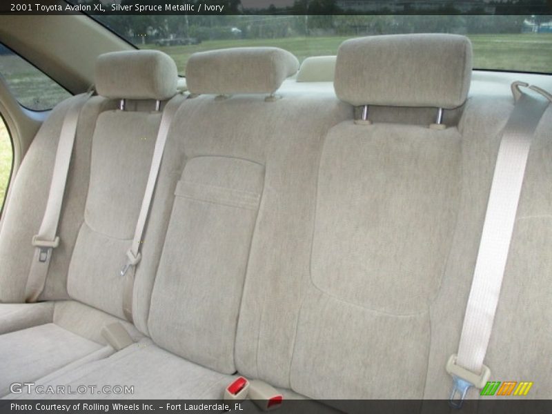 Silver Spruce Metallic / Ivory 2001 Toyota Avalon XL