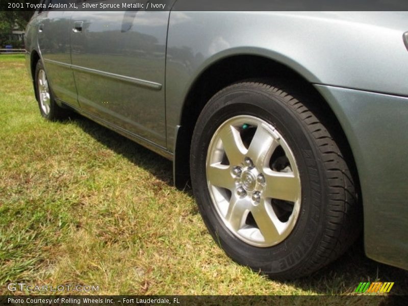 Silver Spruce Metallic / Ivory 2001 Toyota Avalon XL