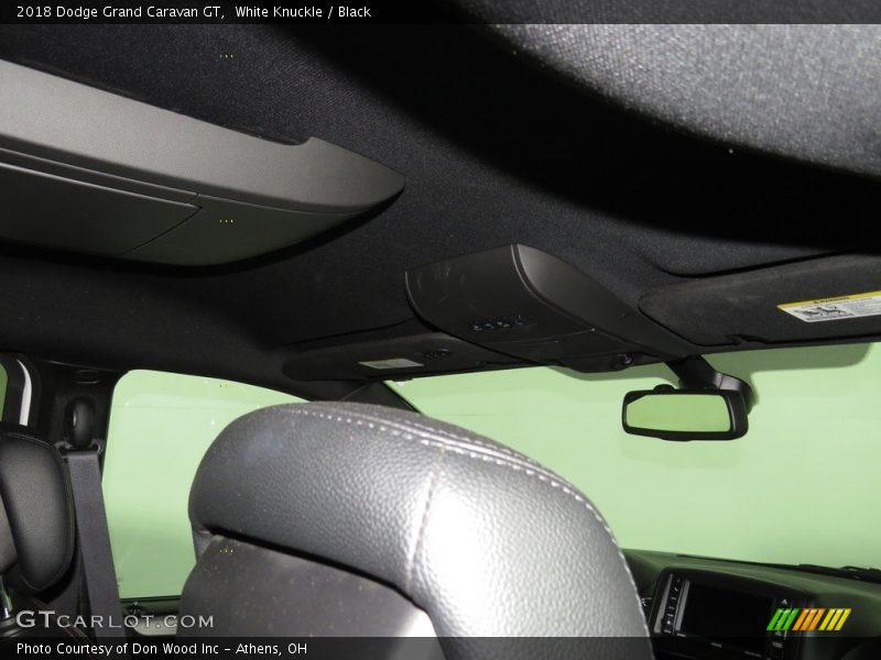 White Knuckle / Black 2018 Dodge Grand Caravan GT