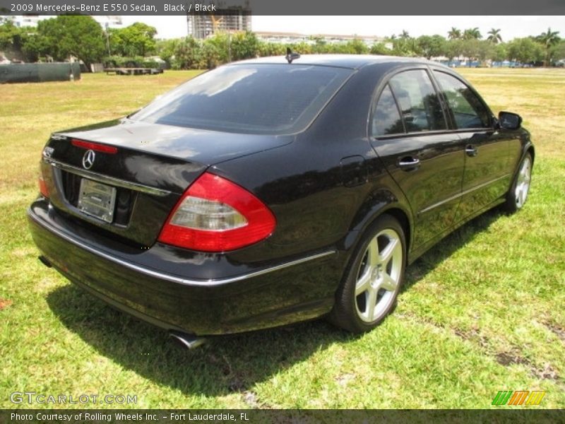 Black / Black 2009 Mercedes-Benz E 550 Sedan