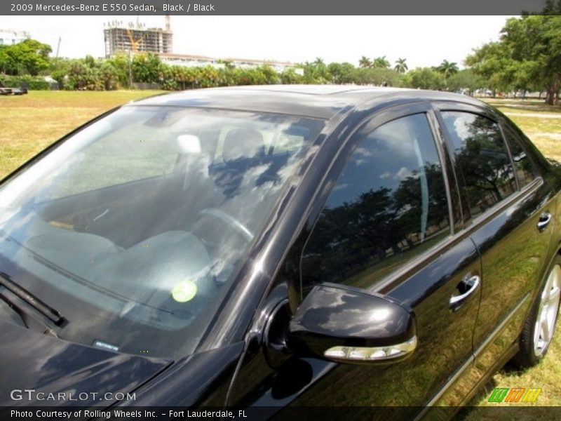 Black / Black 2009 Mercedes-Benz E 550 Sedan