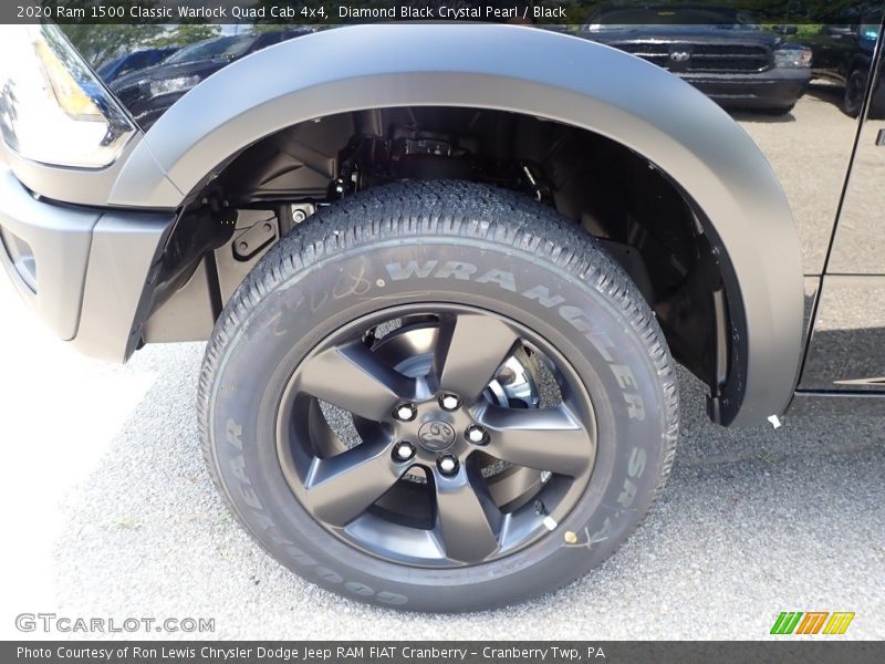 Diamond Black Crystal Pearl / Black 2020 Ram 1500 Classic Warlock Quad Cab 4x4