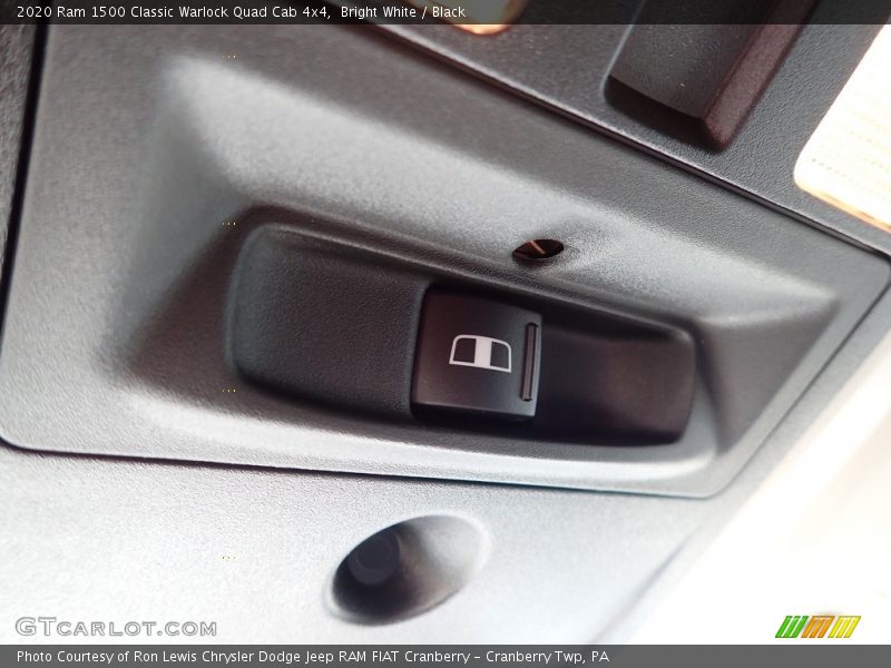 Bright White / Black 2020 Ram 1500 Classic Warlock Quad Cab 4x4